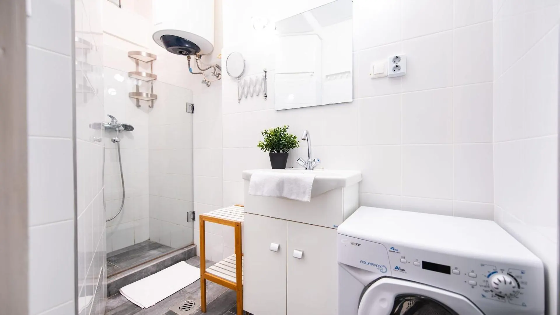 Ultra Central Cosy Ac Apartment Budapest